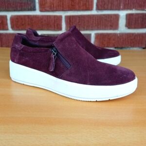 NWT Collection By Clarks 'Layton' Genuine Leather Slip-On Sneaker in Burgundy